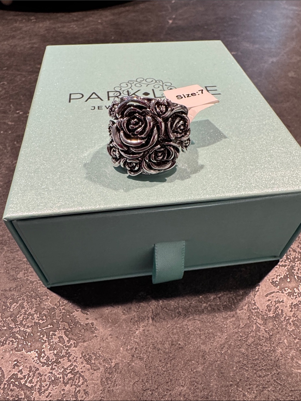 Park Lane Vintage Silver Floral Rose Cluster Statement Ring - Size 7